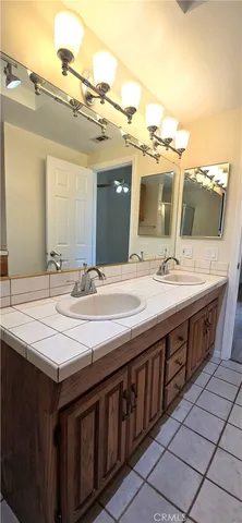 $4,300 | 8730 6th Street, Downey, CA 90241