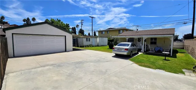 $4,300 | 8730 6th Street, Downey, CA 90241