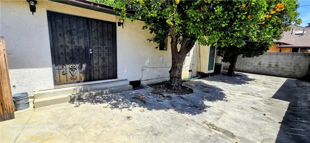$4,300 | 8730 6th Street, Downey, CA 90241