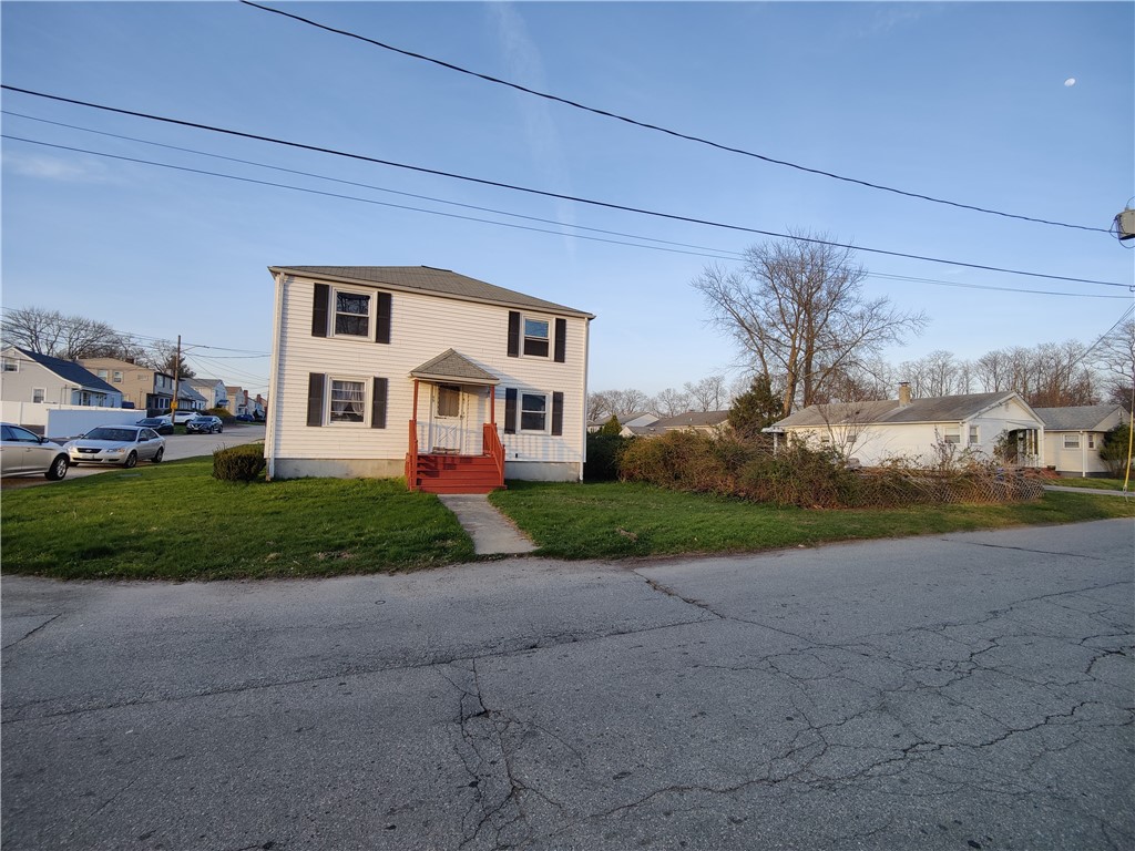 59 Bridgton Road Cranston, RI 02910 - Photo 2 of 5 Gallery Image 2