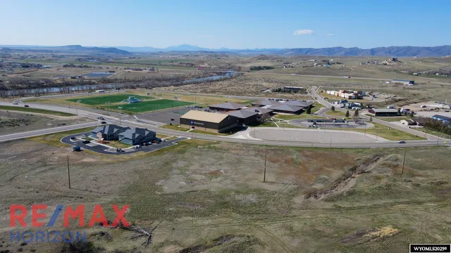 $365,904 | West Richards Street, Douglas, WY 82633