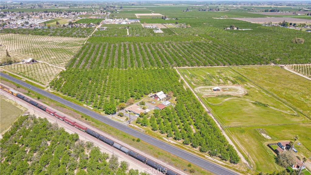 19688 Santa Fe Road Escalon, CA 95320 - Photo 5 of 10