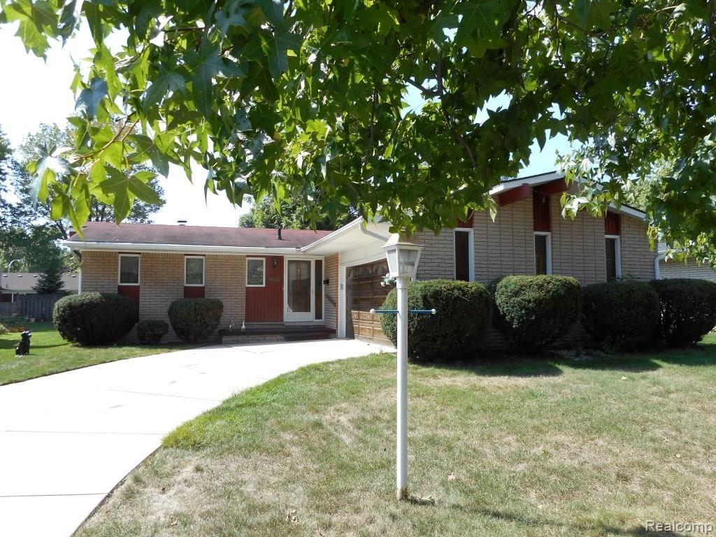 19130 Wedgewood Road Riverview, MI 48193 - Photo 2 of 35 wedgewood 041 (Medium).JPG