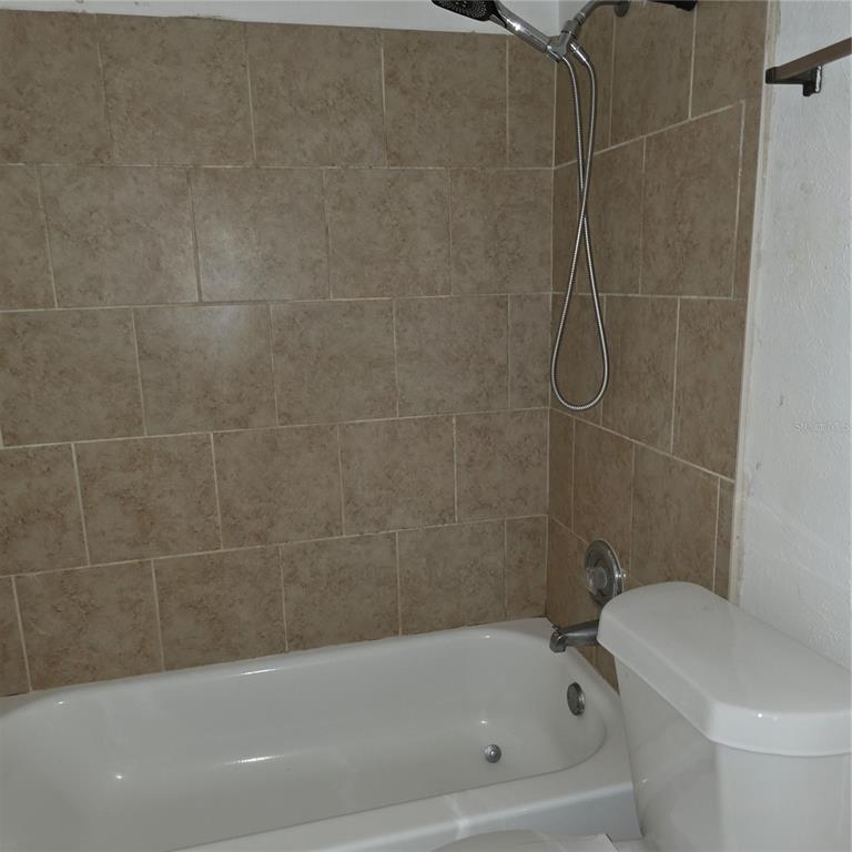 4021 Henley Road, Unit 1701 Orlando, FL 32839 - Photo 16 of 29 Gallery Image 16