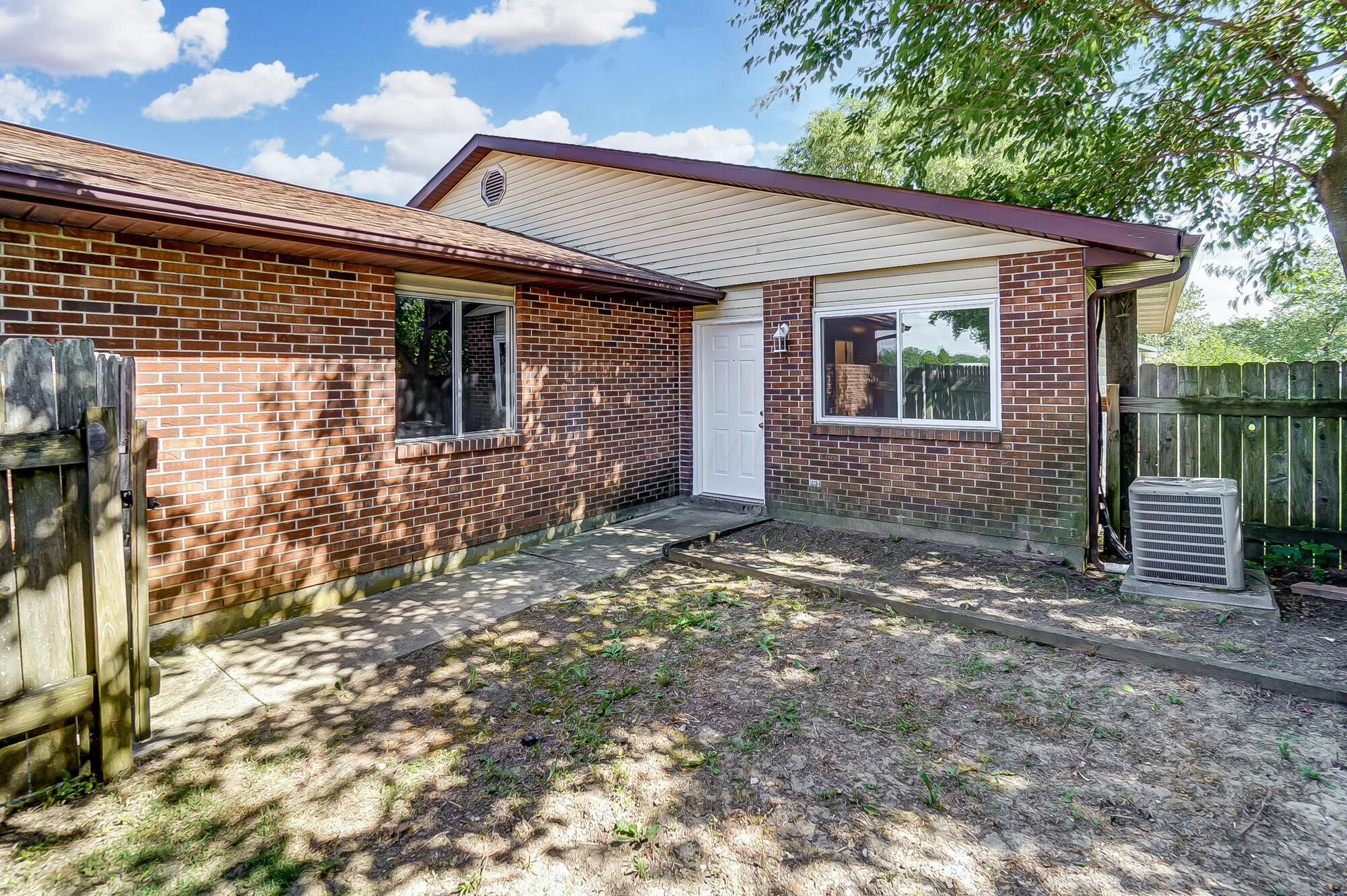 2711 Home Road Grove City, OH 43123 - Photo 31 of 48 026