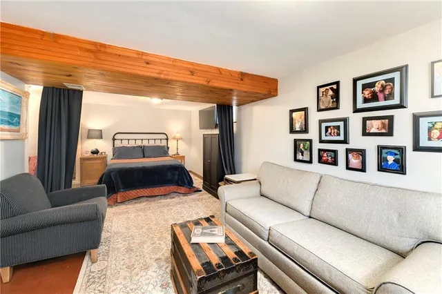 $310,000 | 2504 Northwest Leann Drive, Blue Springs, MO 64014