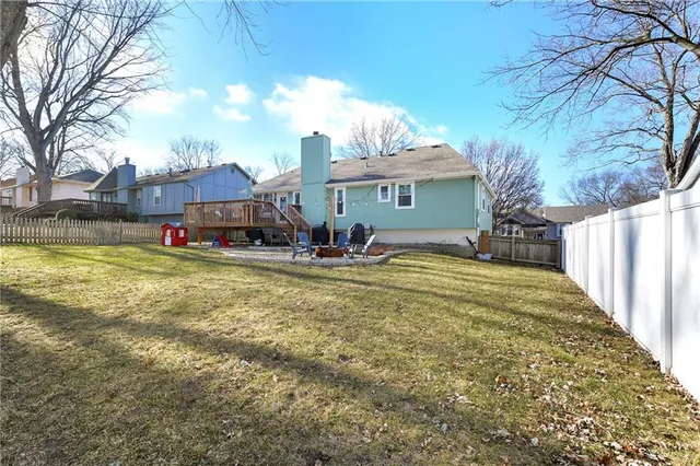 $310,000 | 2504 Northwest Leann Drive, Blue Springs, MO 64014