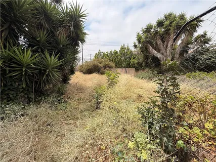 $900,000 | 5900 West 85th Place, Los Angeles, CA 90045