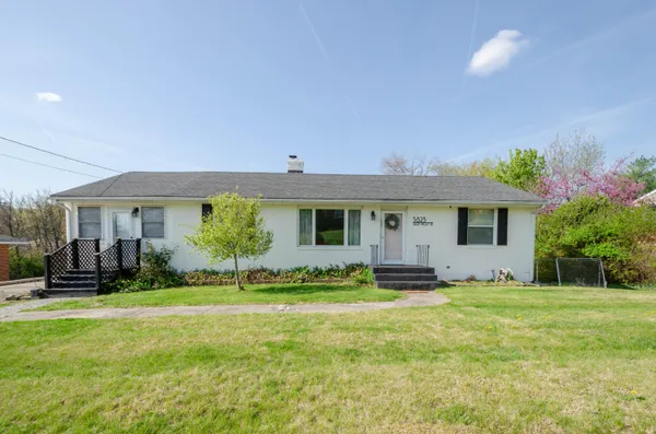 $299,950 | 3823 Green Valley Drive, Roanoke, VA 24018