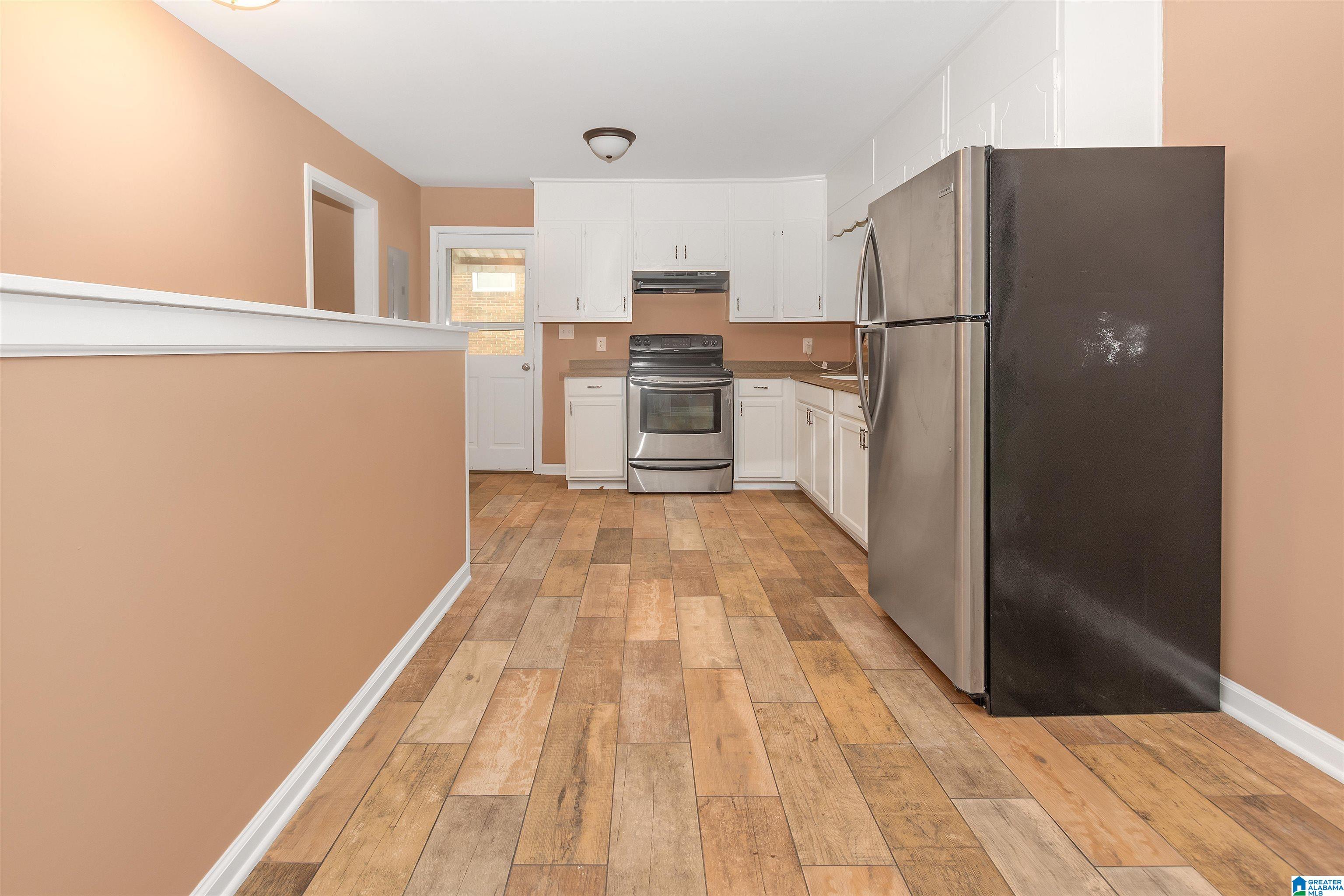 2424 Ishkooda Road Southwest Birmingham, AL 35211 - Photo 7 of 18