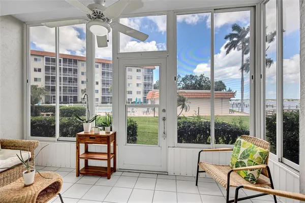 $2,400 | 1600 1st Avenue West, Unit 102A, Bradenton, FL 34205