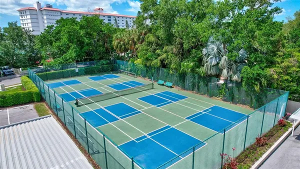 $2,400 | 1600 1st Avenue West, Unit 102A, Bradenton, FL 34205