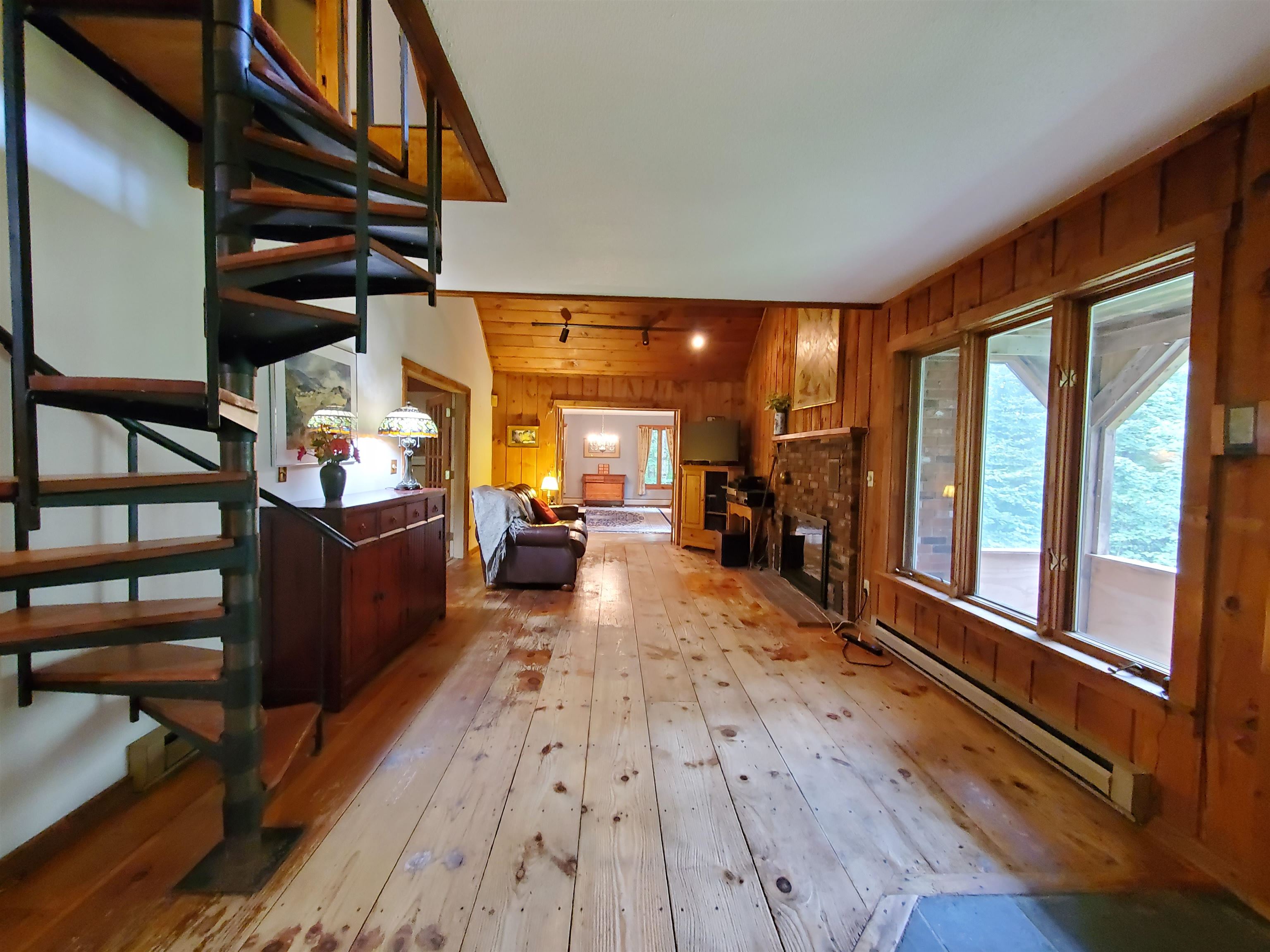 93 Brown Road Wilmington, VT 05363 - Photo 3 of 25
