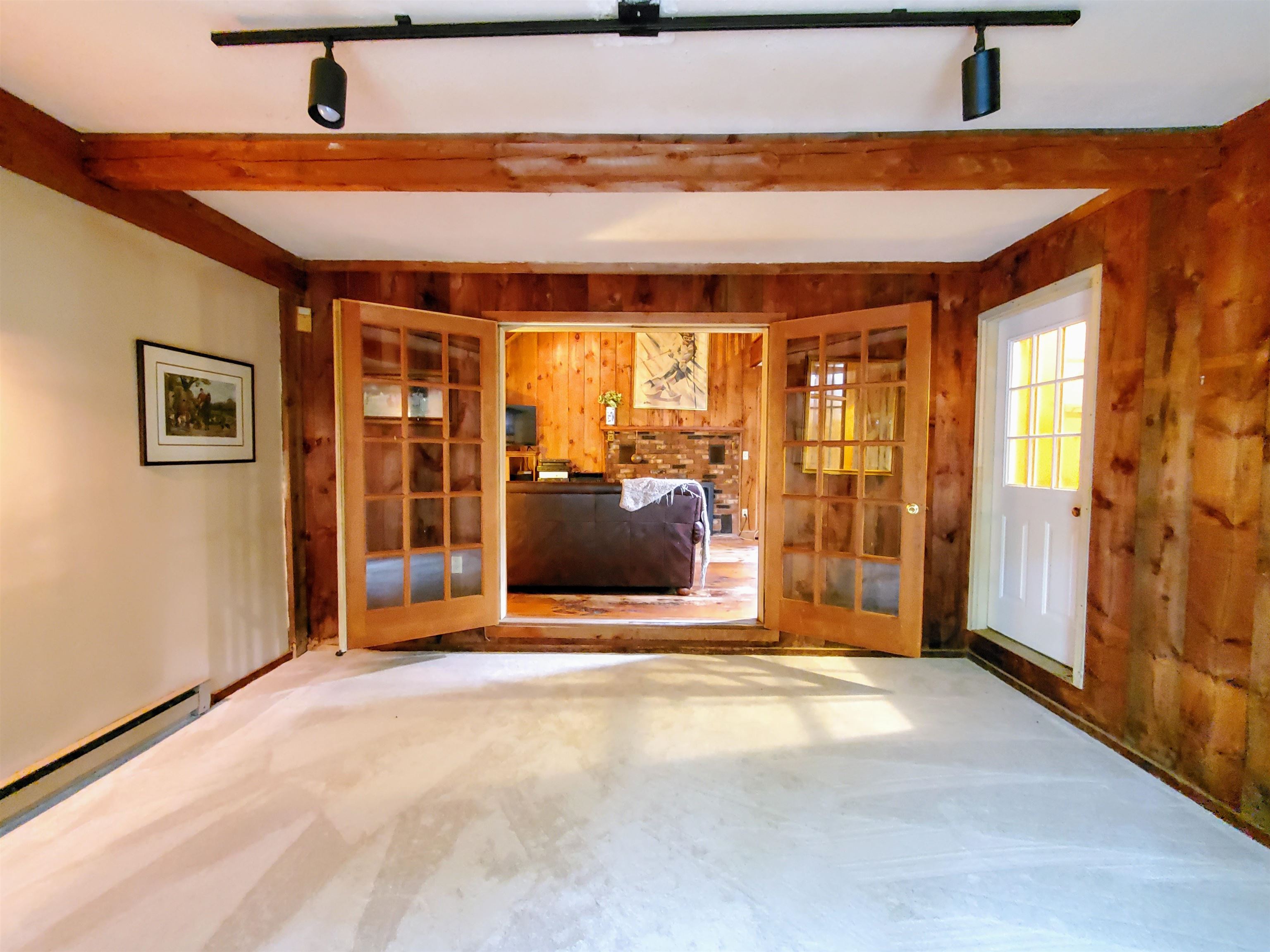 93 Brown Road Wilmington, VT 05363 - Photo 6 of 25