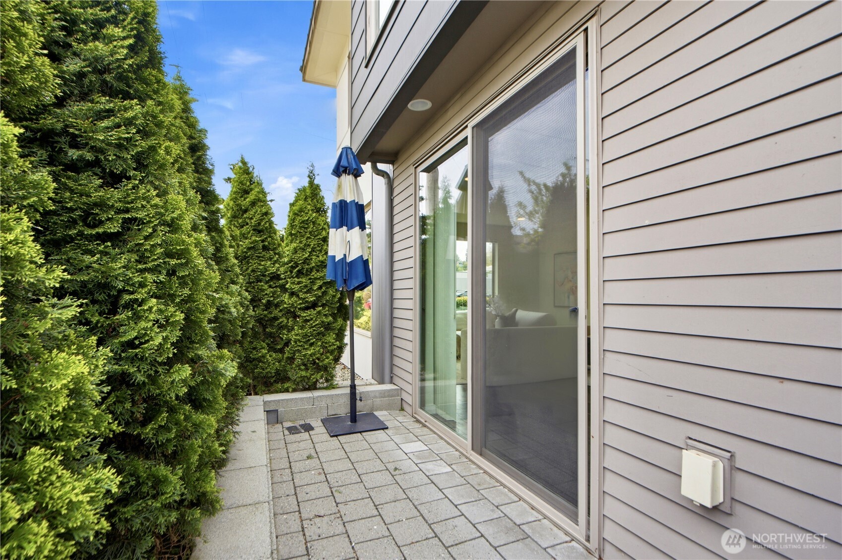 1901 25th Avenue South Seattle, WA 98144 - Photo 19 of 24
