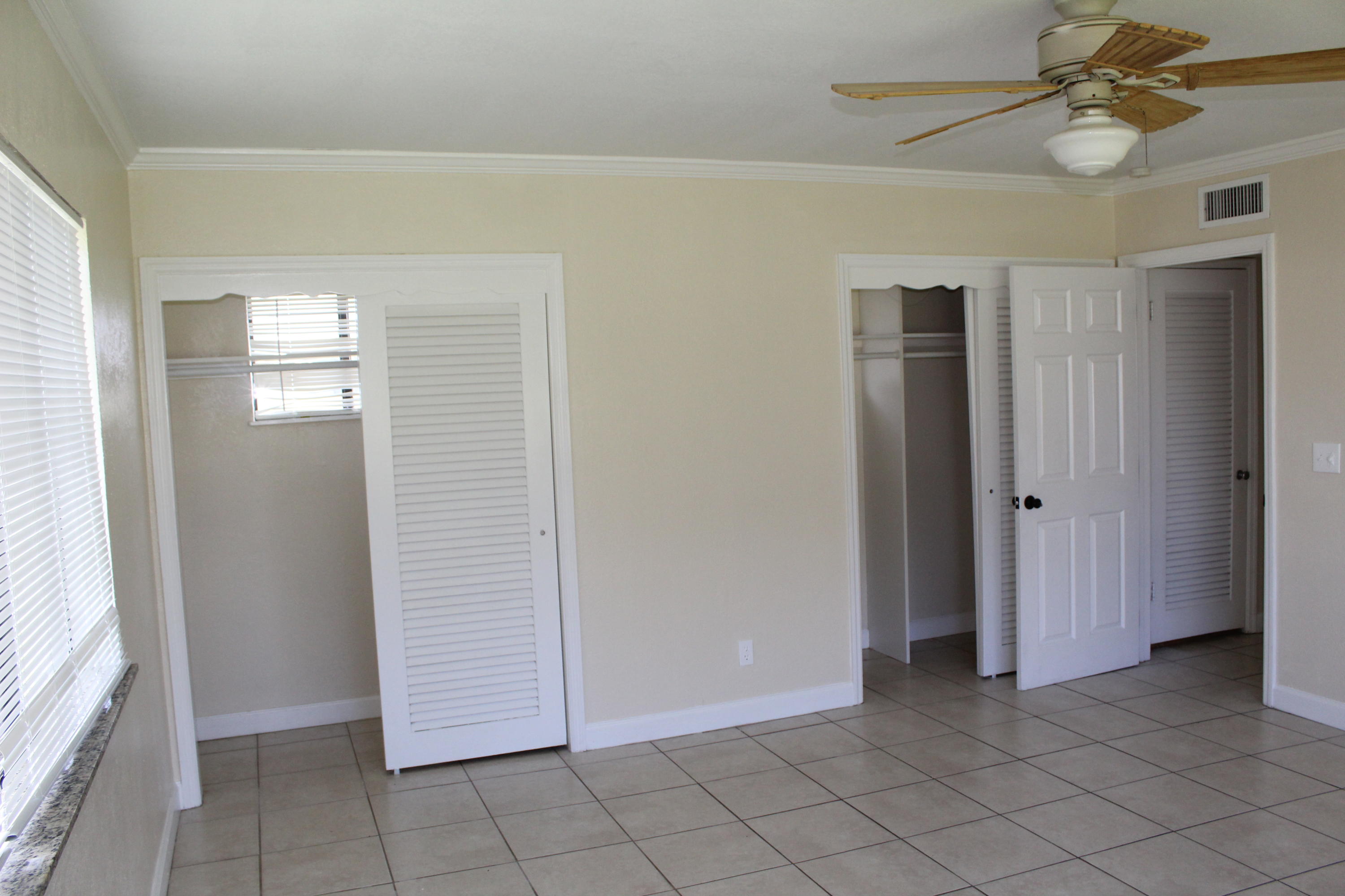 4188 Coconut Road Lake Worth, FL 33461 - Photo 14 of 37 IMG_1458