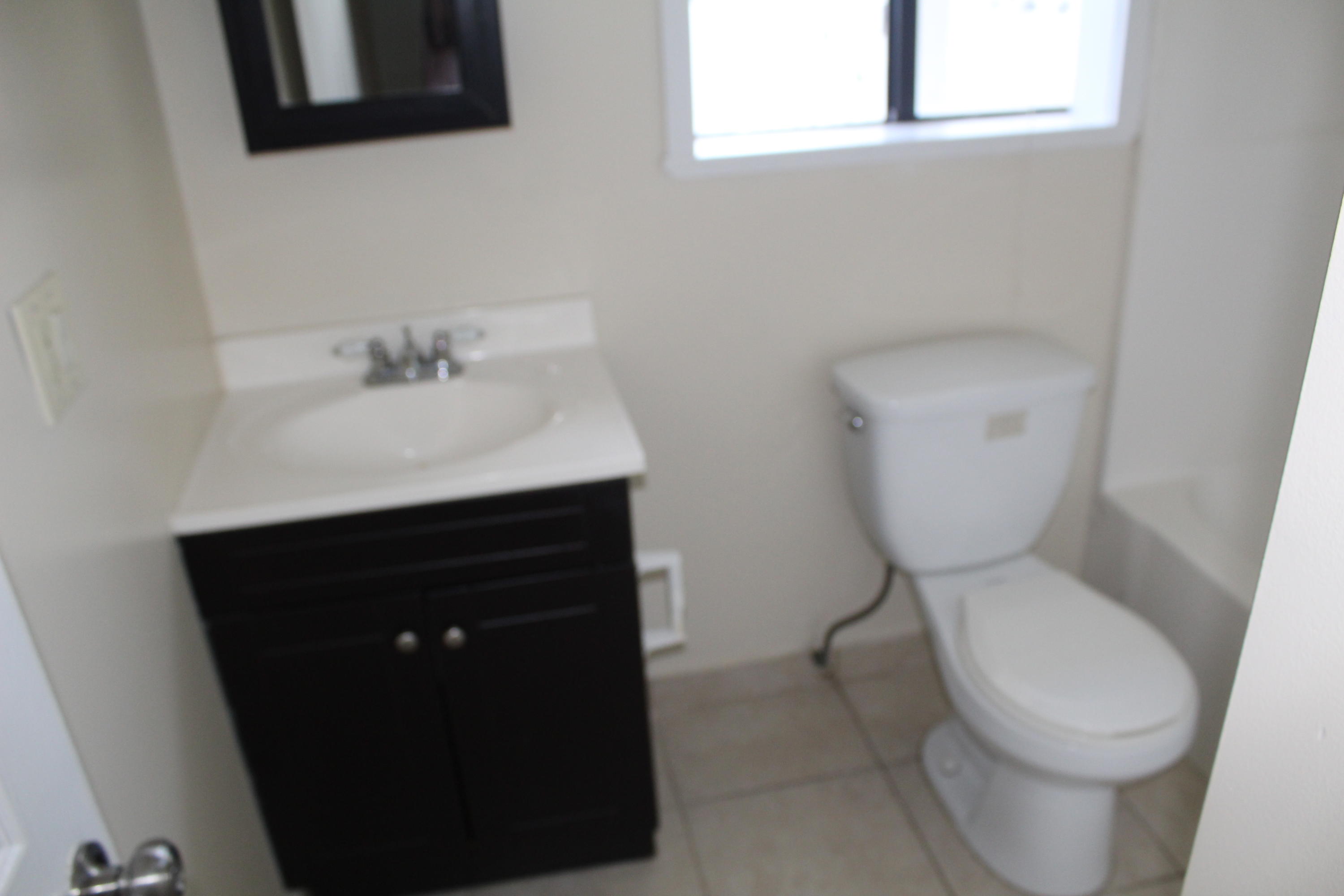 4188 Coconut Road Lake Worth, FL 33461 - Photo 19 of 37 IMG_1469