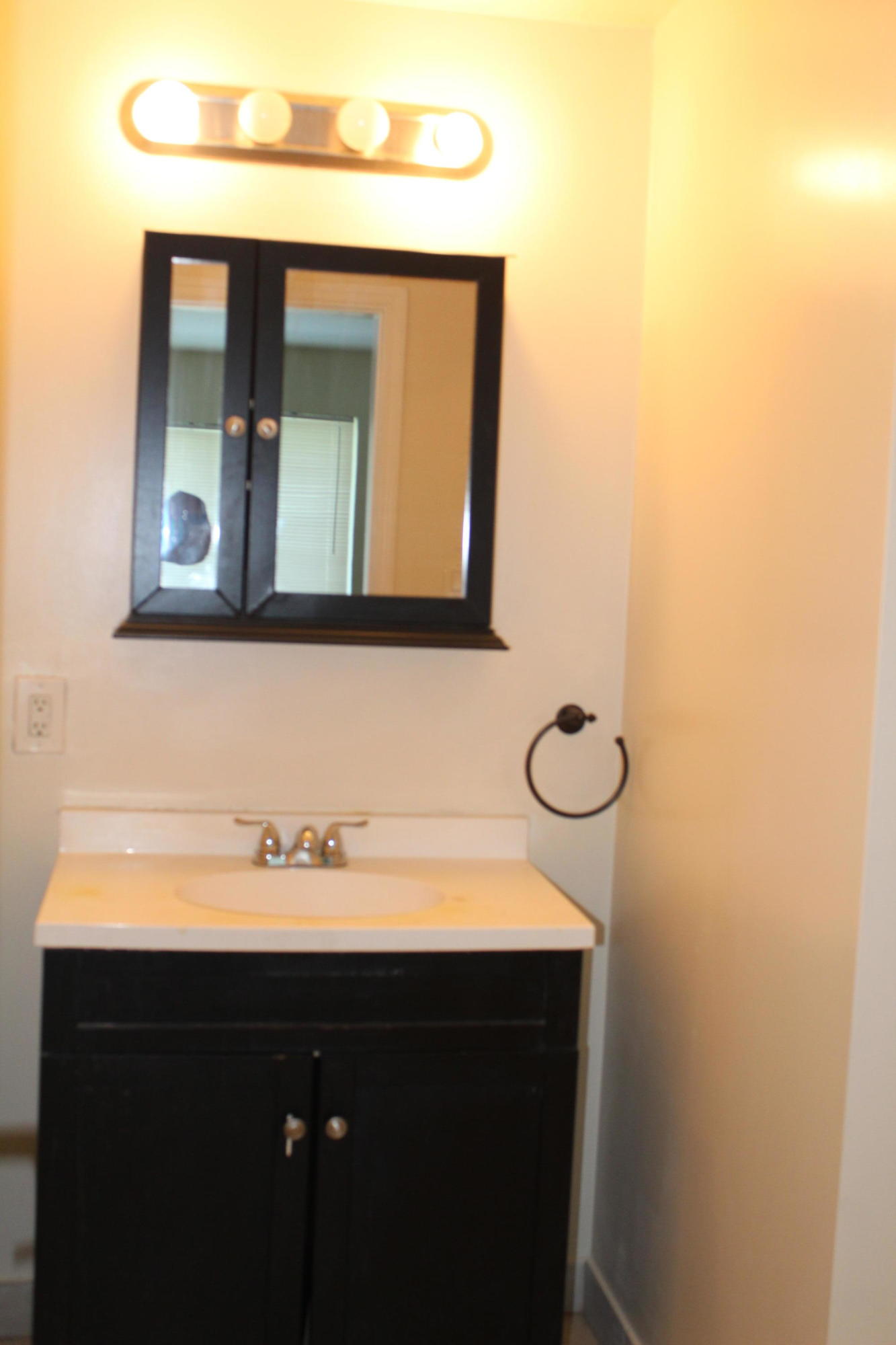 4188 Coconut Road Lake Worth, FL 33461 - Photo 27 of 37 IMG_1801