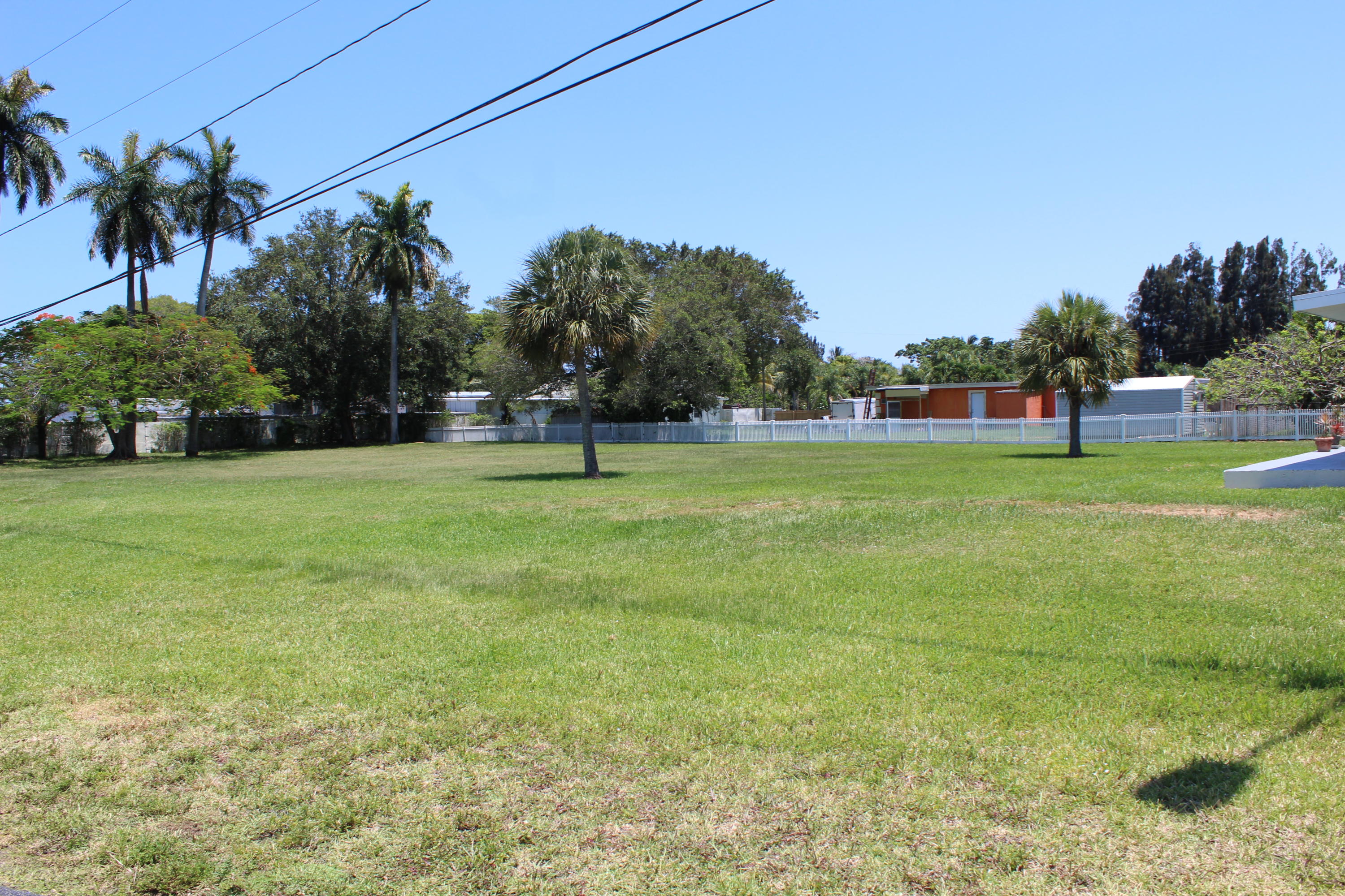 4188 Coconut Road Lake Worth, FL 33461 - Photo 34 of 37 IMG_1808