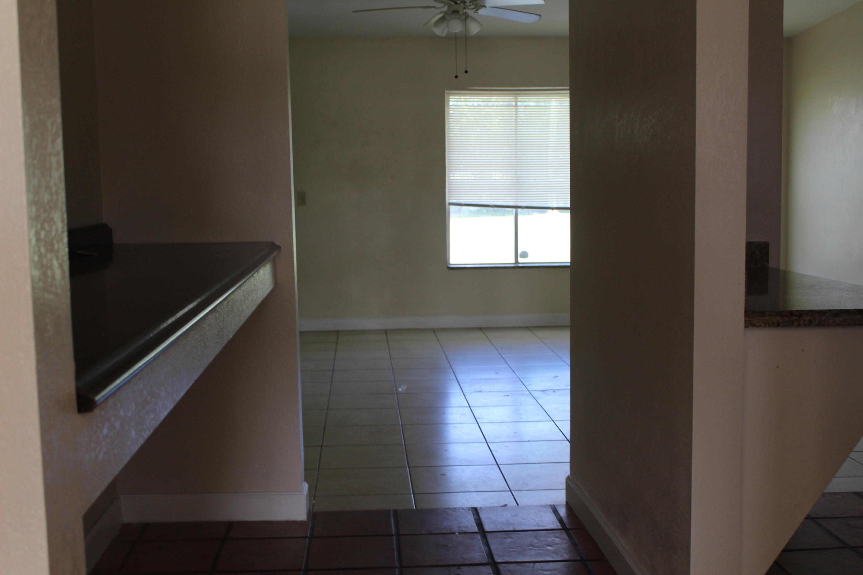 4188 Coconut Road Lake Worth, FL 33461 - Photo 9 of 37 IMG_1448