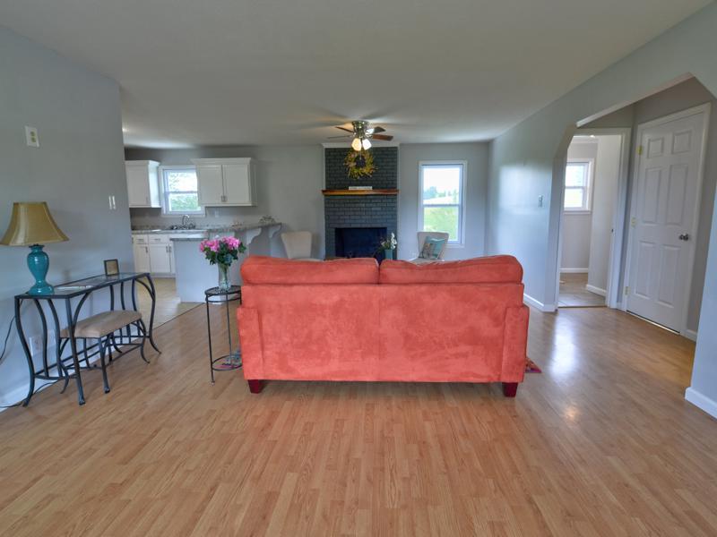 3677 Oak Hill Road Dayton, TN 37321 - Photo 8 of 29 7-3677 oak hill living