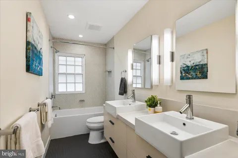 $1,795,000 | 4543 Alton Place Northwest, Washington, DC 20016