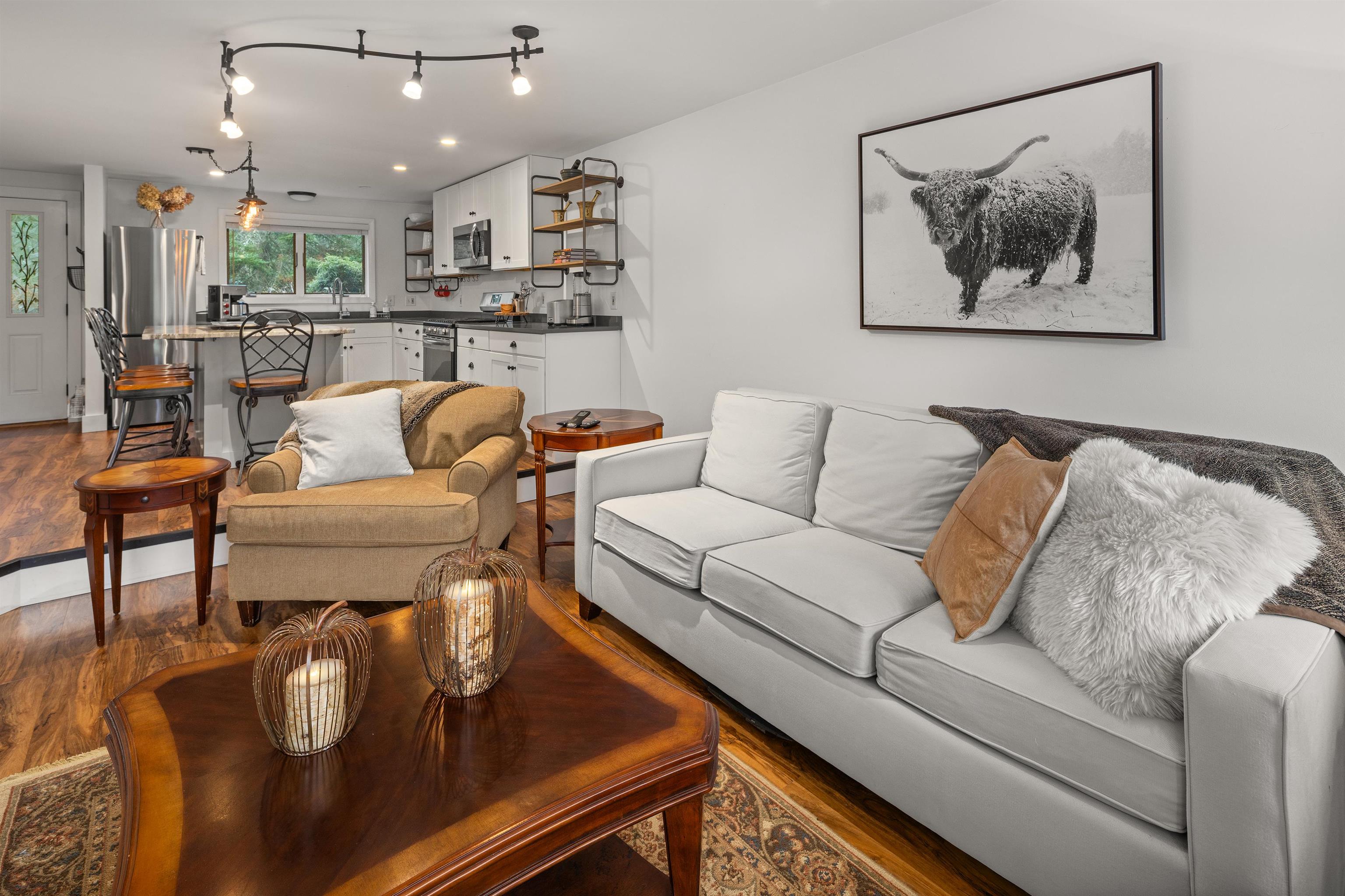 1126 Mountain Road, Unit 4 Stowe, VT 05672 - Photo 10 of 26