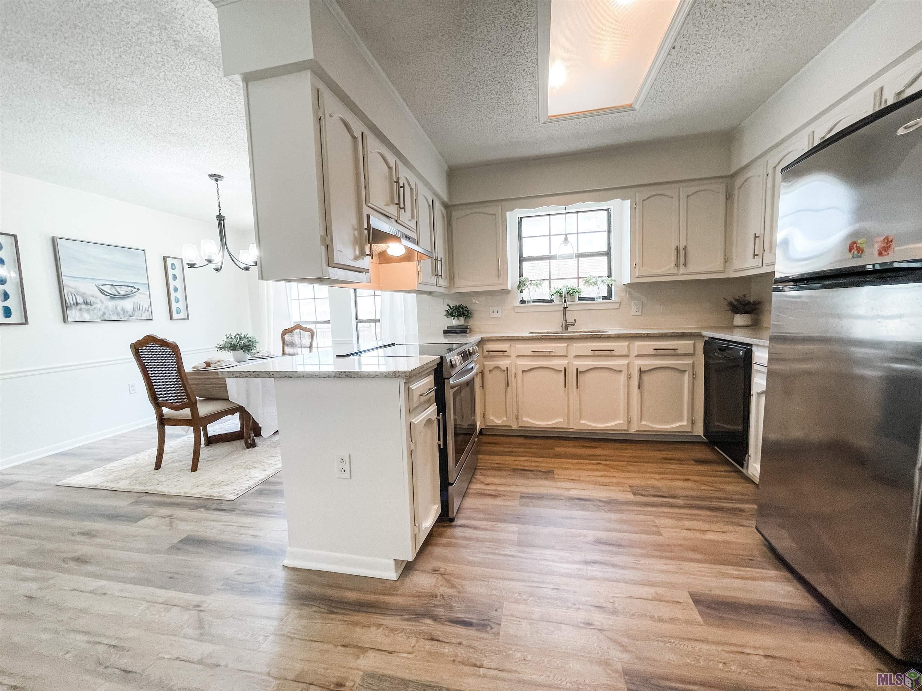 18557 Perkins Oak Road Prairieville, LA 70769 - Photo 12 of 20 Gallery Image 12