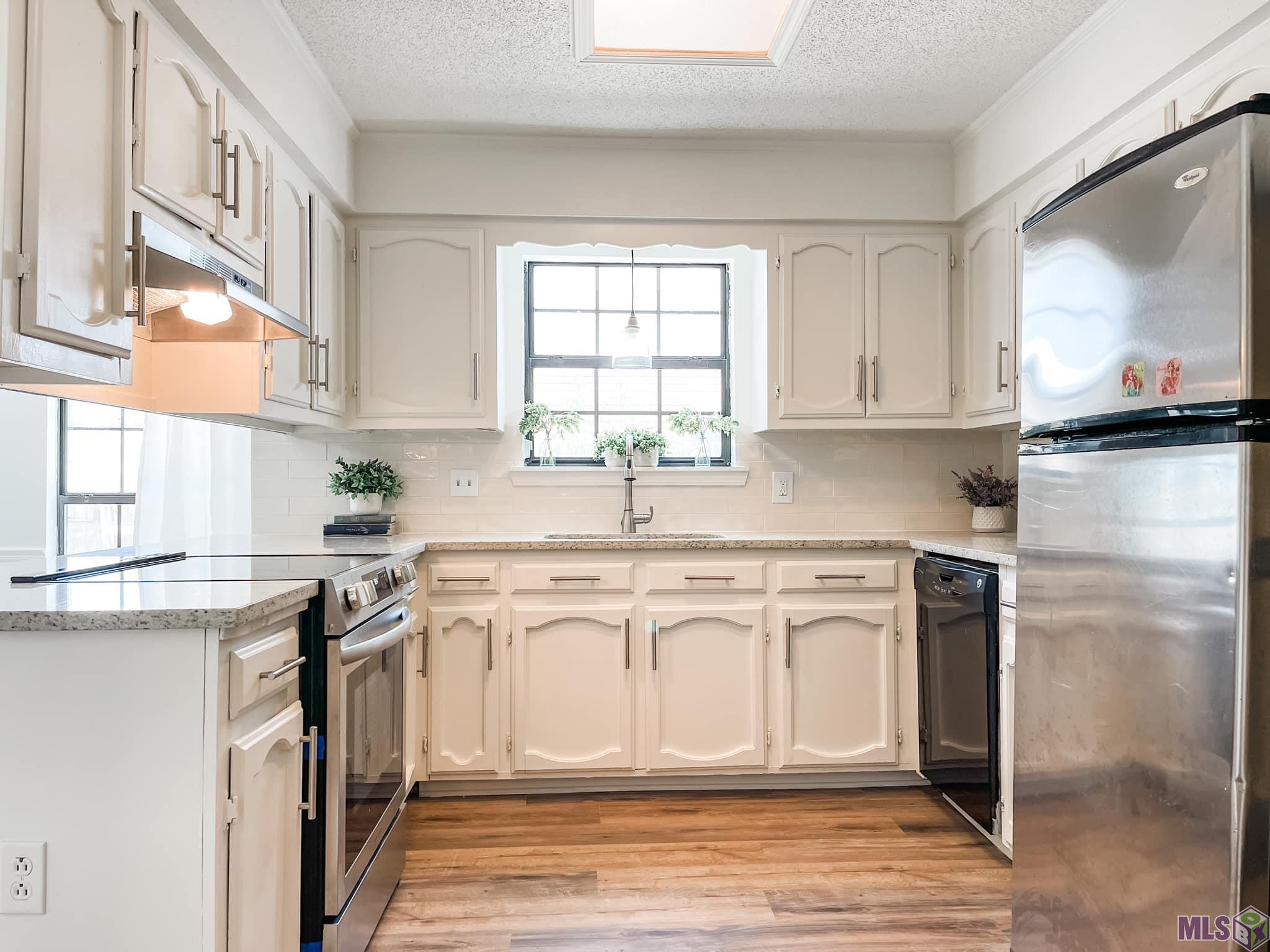 18557 Perkins Oak Road Prairieville, LA 70769 - Photo 9 of 20 Gallery Image 9