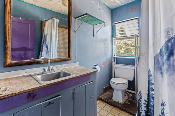 $109,000 | 454 Della Avenue, Willits, CA 95490