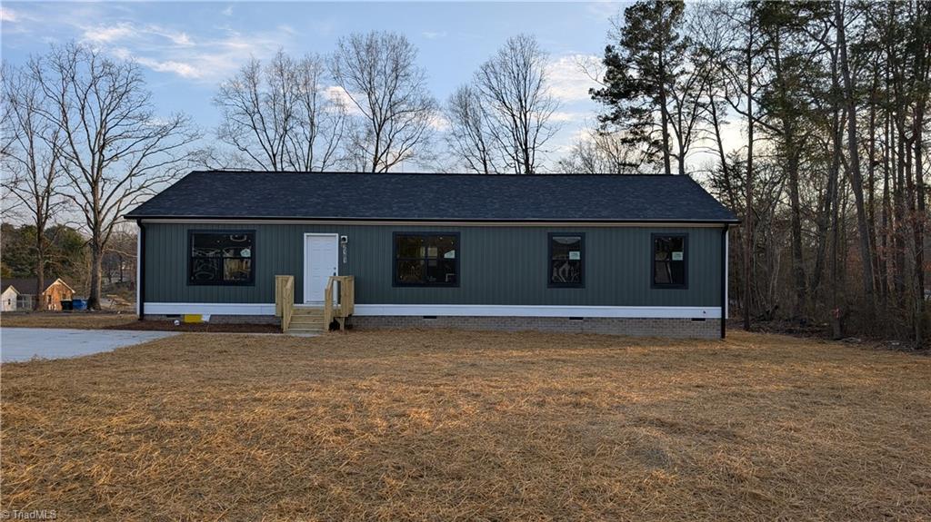 2181 Meadow Ridge Road Burlington, NC 27217 - Photo 1 of 27 Gallery Image 1