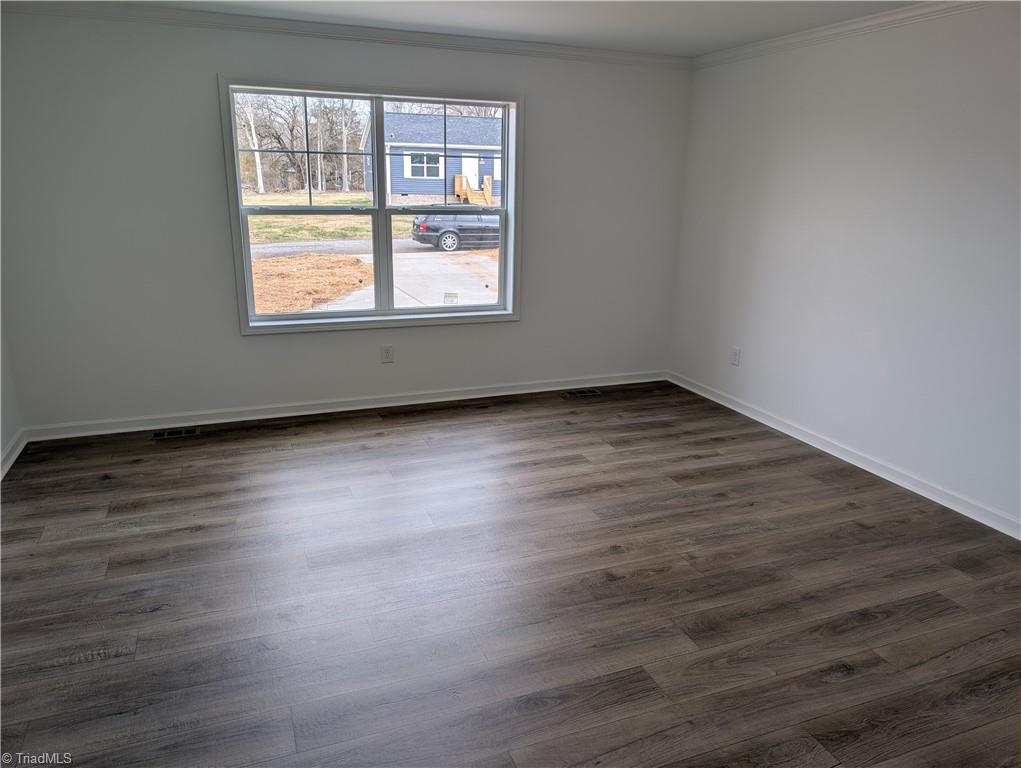 2181 Meadow Ridge Road Burlington, NC 27217 - Photo 11 of 27 Gallery Image 11