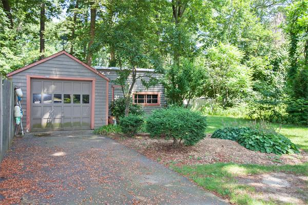 26 Surry Road Hingham, MA 02043 - Photo 14 of 16 Gallery Image 14