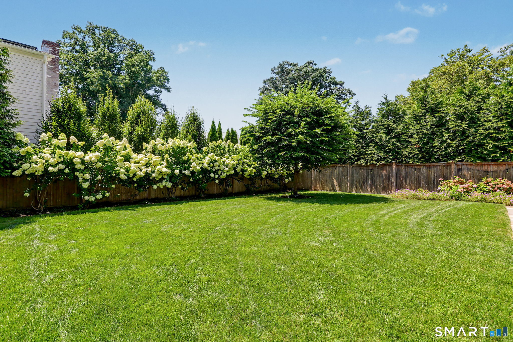 42 Puritan Road Fairfield, CT 06824 - Photo 40 of 40 Gallery Image 40