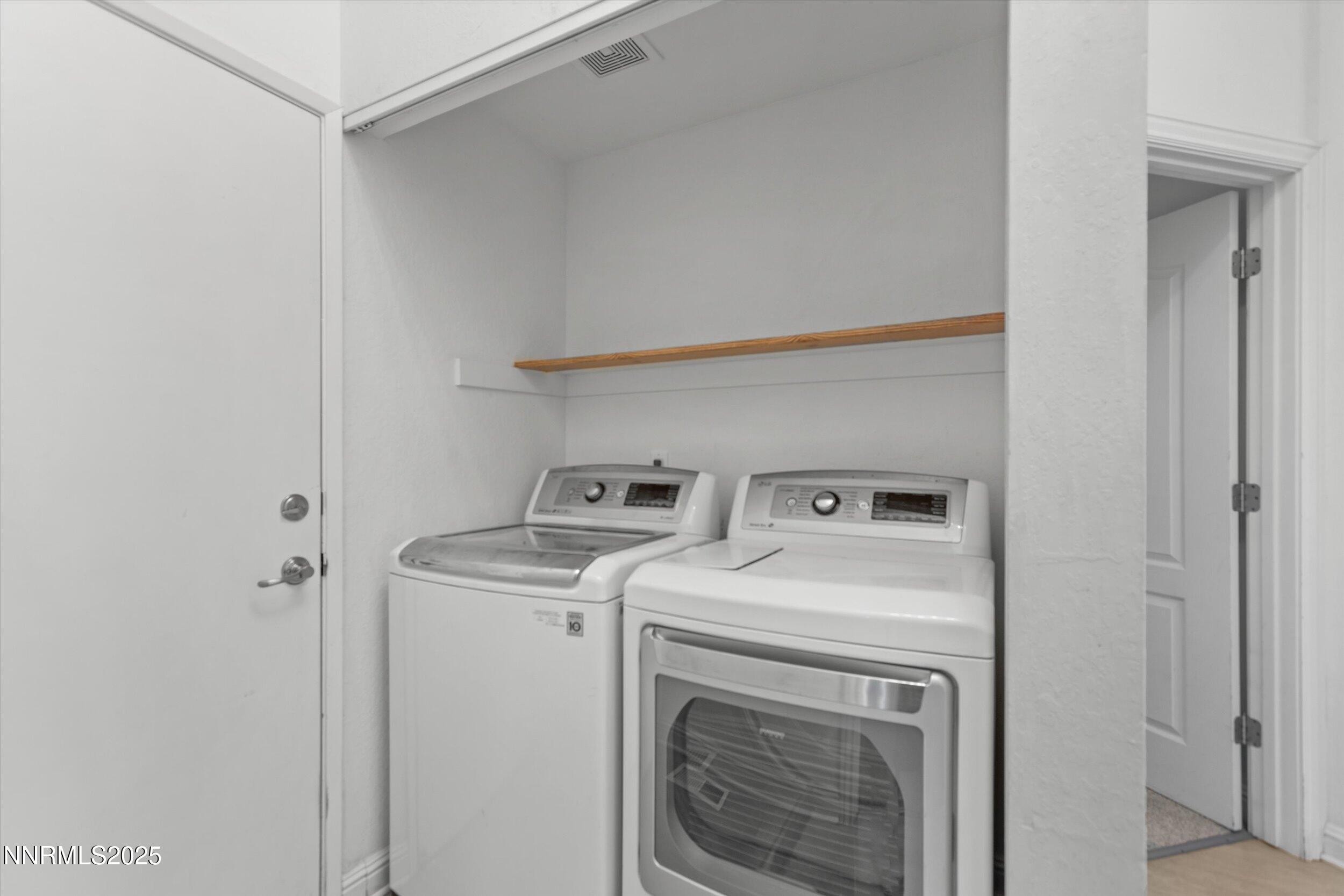 6530 Fall River Circle Reno, NV 89523 - Photo 12 of 23 31-0Y7A8371