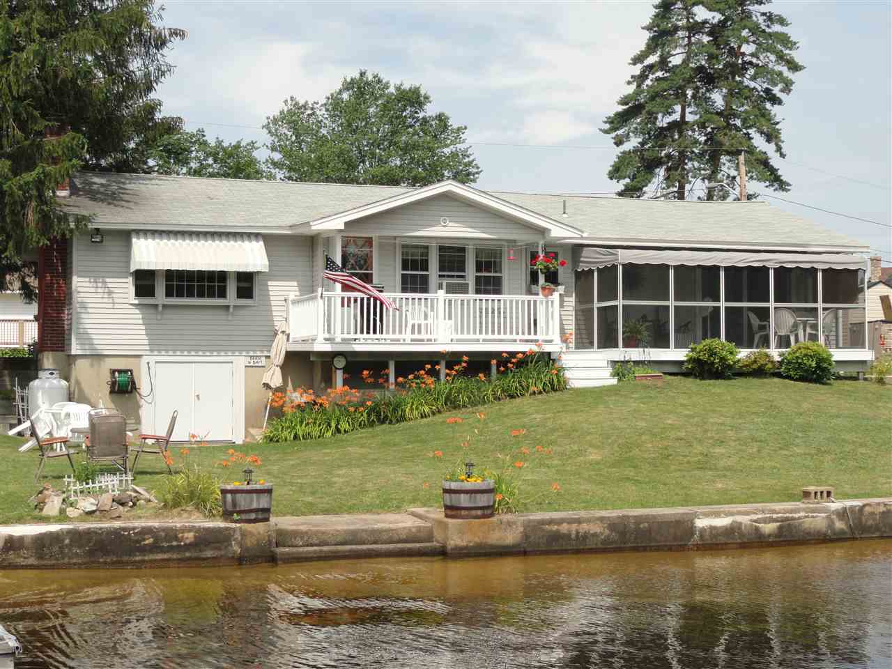 43 Cove Road Salem, NH 03079 - Photo 1 of 31 Gallery Image 1