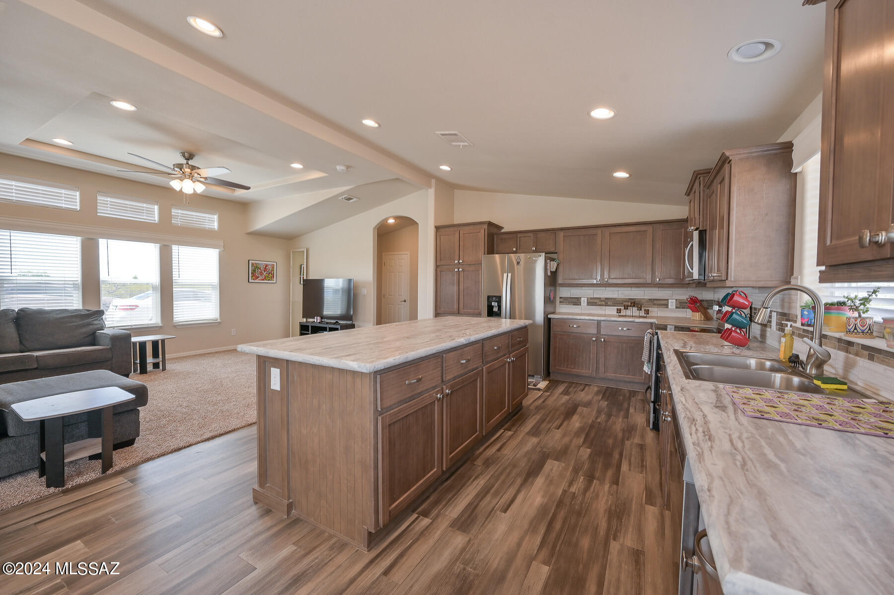 16050 Gold Bell Road Marana, AZ 85653 - Photo 9 of 38 Gallery Image 9