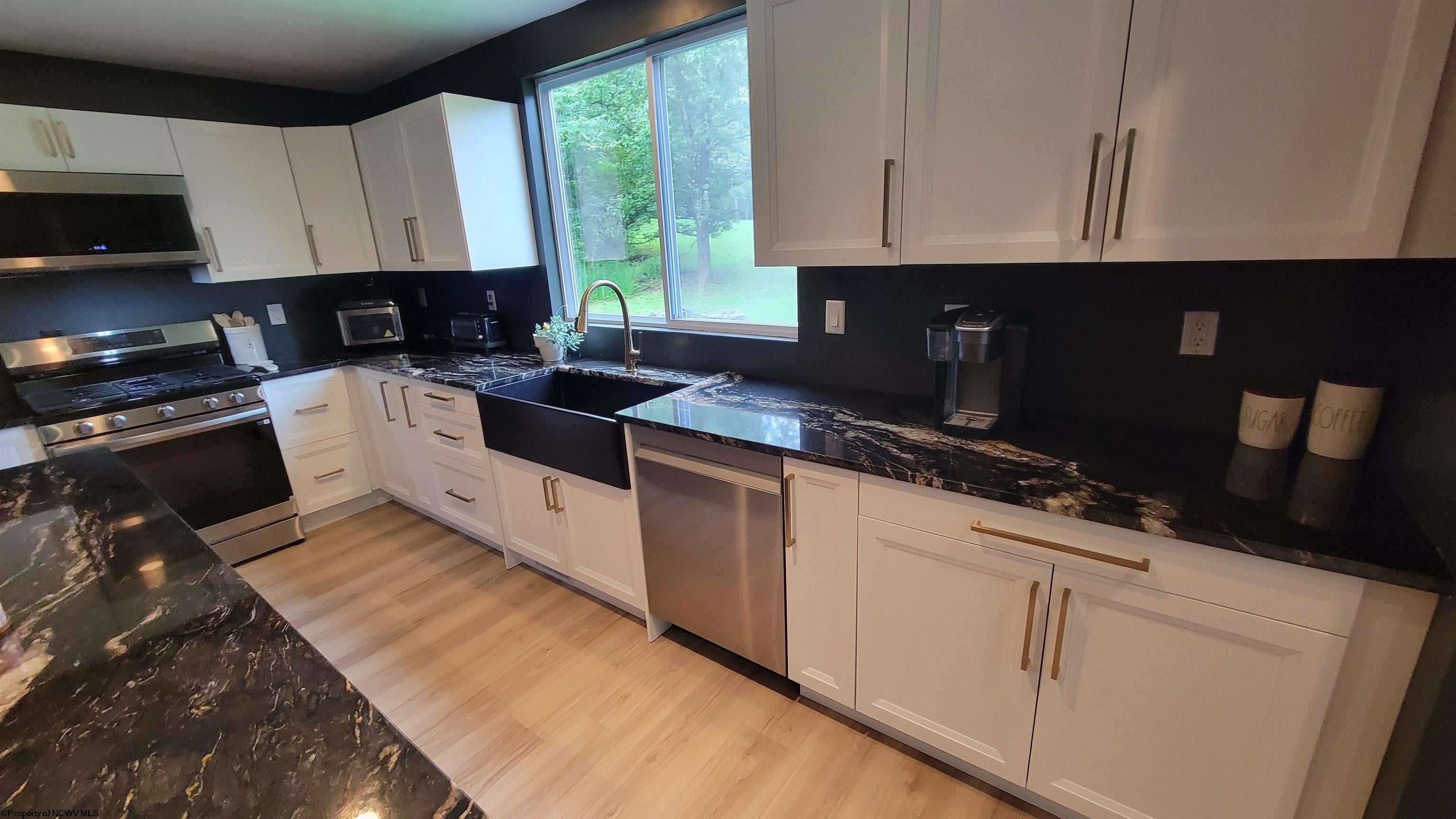 2424 Jack Run Road Bridgeport, WV 26330 - Photo 17 of 48 Gallery Image 17