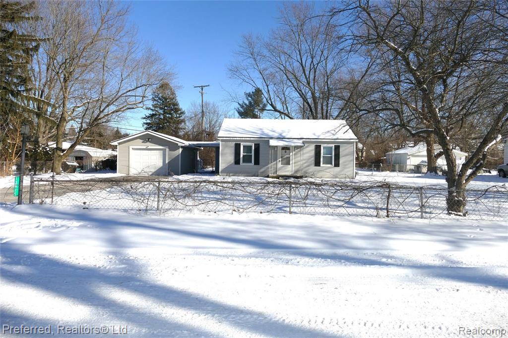 13975 Sheldon Road Belleville, MI 48111 - Photo 2 of 23