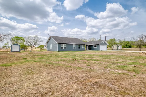 $415,000 | 2950 County Road 484, Elgin, TX 78621