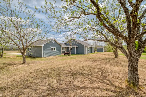 $415,000 | 2950 County Road 484, Elgin, TX 78621