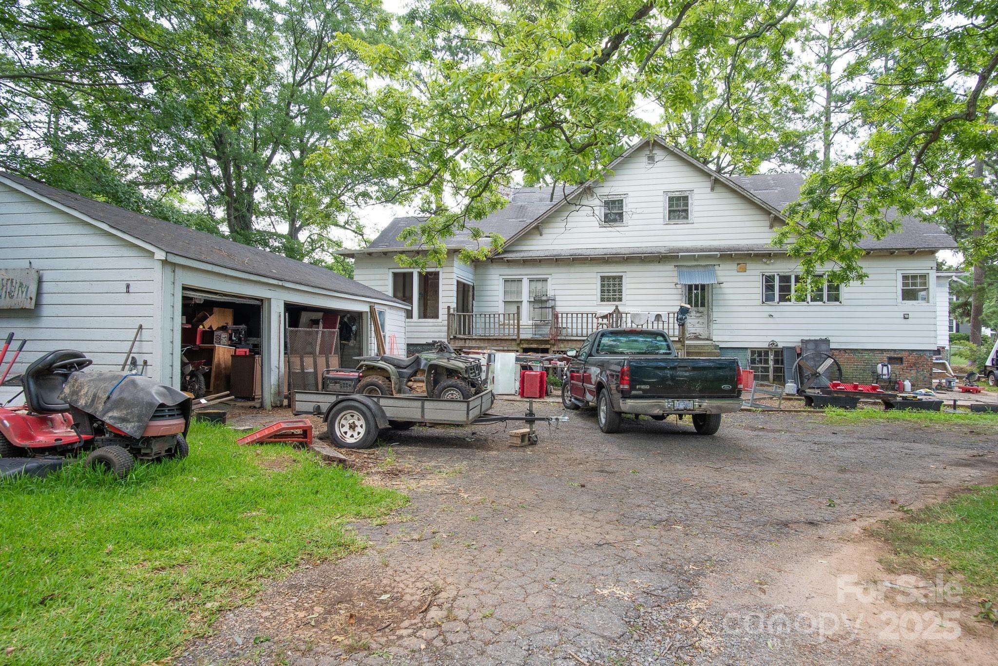 109 Fulton Street, Unit 9 Kings Mountain, NC 28086 - Photo 43 of 46 a view of a car in front of house