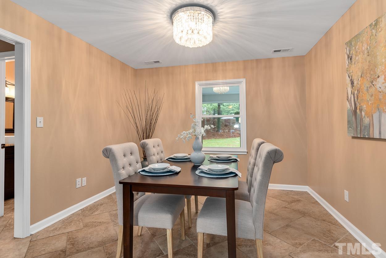 612 Southeast Maynard Road Cary, NC 27511 - Photo 14 of 30 Gallery Image 14
