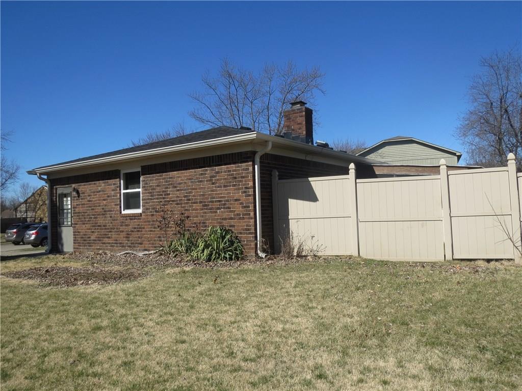 5810 Riva Ridge Drive Indianapolis, IN 46237 - Photo 8 of 15 Gallery Image 8