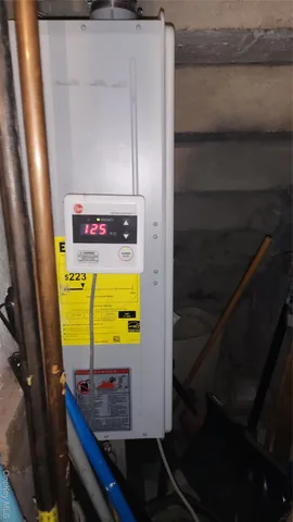 $775,000 | 4425 Richardson Avenue | Wakefield