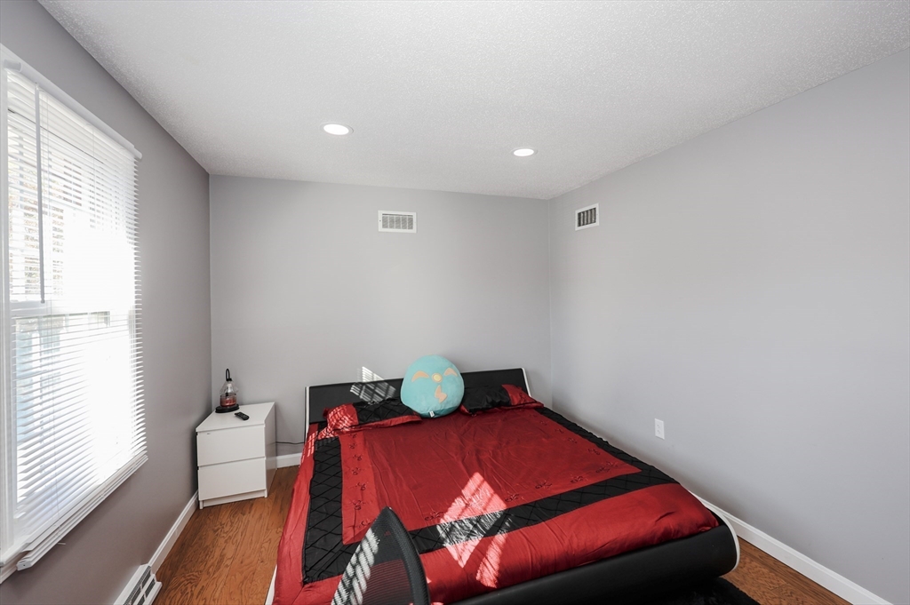 32 A Rockingham Street, Unit 32A Lowell, MA 01852 - Photo 7 of 33