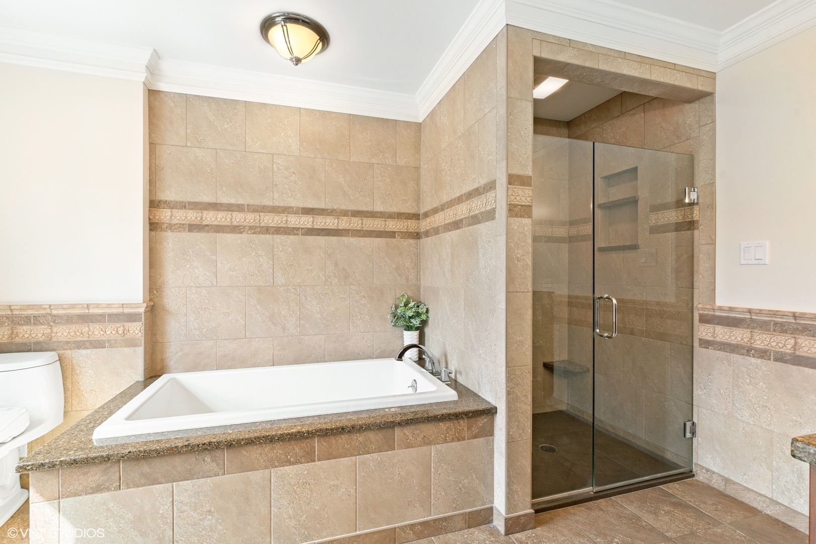 850 Carlyle Circle Lake Bluff, IL 60044 - Photo 20 of 33