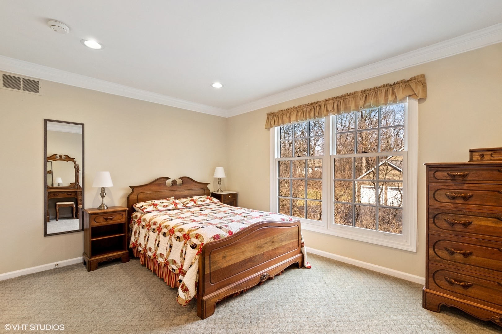 850 Carlyle Circle Lake Bluff, IL 60044 - Photo 23 of 33