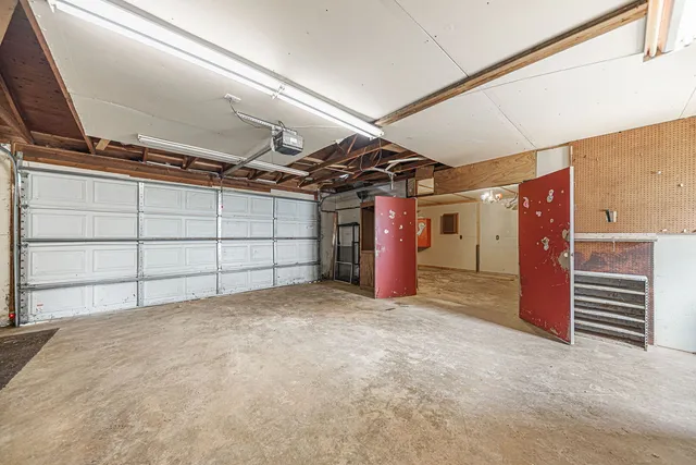 a view of empty room