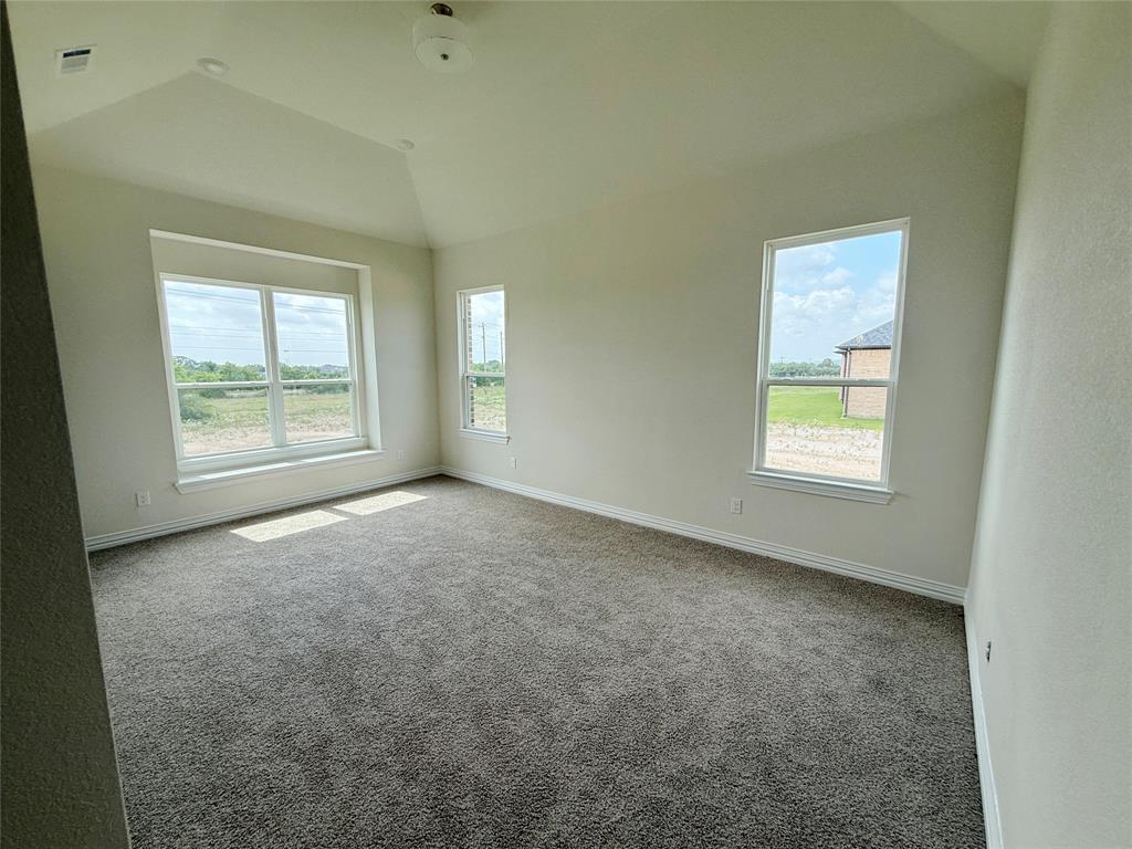 208 Slimp Bluff Azle, TX 76020 - Photo 16 of 26